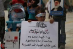 استقبال گسترده از کمپین حمایت از مظلومان و مستضعفان در مسجد جمکران 13