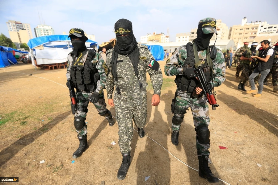 الأذرع العسكرية لفصائل المقاومة الفلسطينية خلال مؤتمر صحفي في غزة

 4