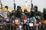 الأذرع العسكرية لفصائل المقاومة الفلسطينية خلال مؤتمر صحفي في غزة

 4