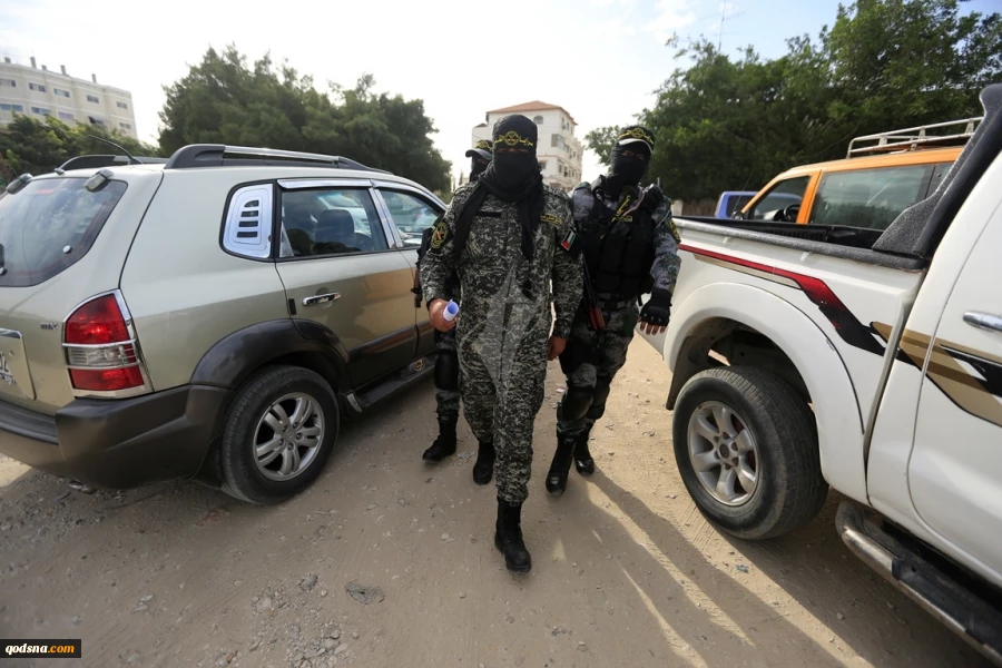 الأذرع العسكرية لفصائل المقاومة الفلسطينية خلال مؤتمر صحفي في غزة

 7