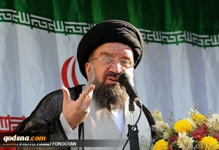 آیت الله سید احمد خاتمی: 

هنر امام (ره) پایه‌گذاری مردم‌سالاری دینی و باور داشتن ملت بود