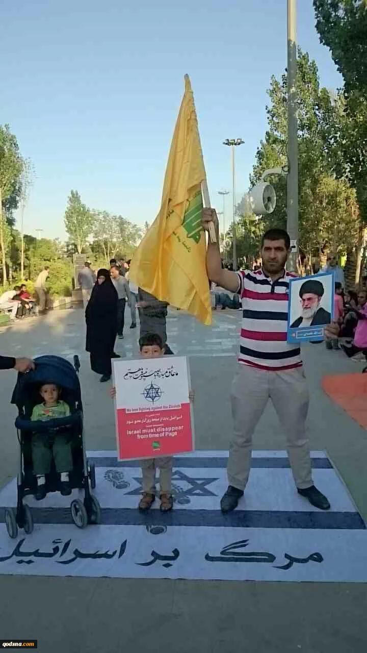 بالصور.. مراسم الذكرى الثامنة والعشرين لرحيل الإمام الخميني(رض) 10