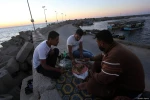 نبض زندگی در فلسطین

 12