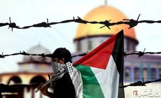 بقي ينادي بتحريرها ونصرتها

القضية الفلسطينية ويوم القدس العالمي في فكر الإمام الخميني(رض)