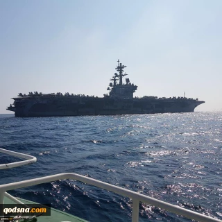 Largest US aircraft carrier dock at Haifa port in Israel