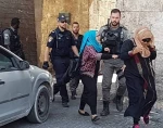 الاحتلال الإسرائيلي يقمع المصلين المقدسيين  8