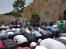 نمازگزاران فلسطینی در چهارمین روز ممنوعیت ورود به مسجد الاقصی 8