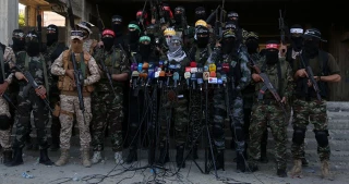 Palestinian factions warn Israel against harming al-Aqsa