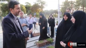 دیدار دختر امام(ره) با همسران شهدای مدافع حرم و نثار شاخه های گل بر سر مزار شهدای اصفهان (۱)
 19
