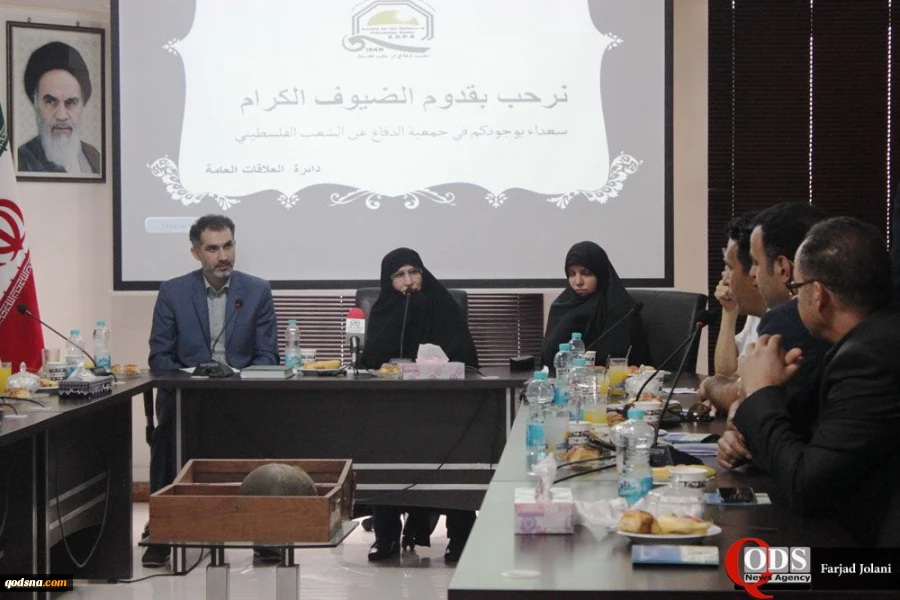 وفد تونسي يلتقي بكريمة الامام الخميني(رض) في طهران 15