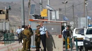 Israeli forces kill Palestinian teenager over alleged stabbing