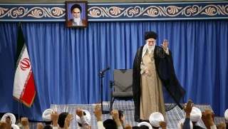 رهبر معظم انقلاب اسلامی در دیدار با طلاب حوزه‌ علمیه استان تهران:

اگر دشمنان اسلام از ما خشمگین نباشند، باید در مفید بودن خود شک کنیم