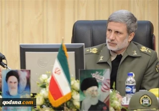 كشف عن نية وزارة الدفاع إنتاج مقاتلة حربية ثقيلة؛

وزير الدفاع الإيراني: سنواصل دعم محور المقاومة كالسابق، بل أفضل من السابق