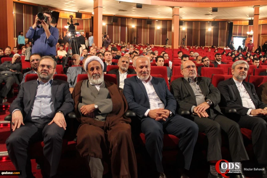 الدورة الثانیة لتکریم سفراء المقاومة 12