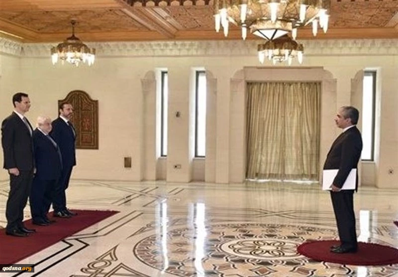 وخلال مقابلة تلفزيونية مع قناة "الاخبارية"؛

السفير الايراني في سوريا : محور المقاومة على أعتاب النصر على الارهاب
 2