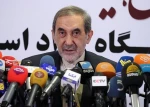 استفتاء اقليم كردستان العراق غير قانوني ولا قيمة له؛

ولايتي: امريكا واسرائيل تقفان خلف تجزئة البلاد وتفرقة المسلمين
 2