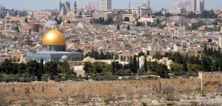 للتنسيق مع الأمريكيين قبل التصويت؛

نتنياهو يقرر تأجيل قانون القدس السيادية!