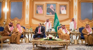 ماهي مهمة الحريري الجديدة في المنطقة؟ 

استقالة رئيس الوزراء اللبناني سعد الحريري.. الأهداف والأسباب