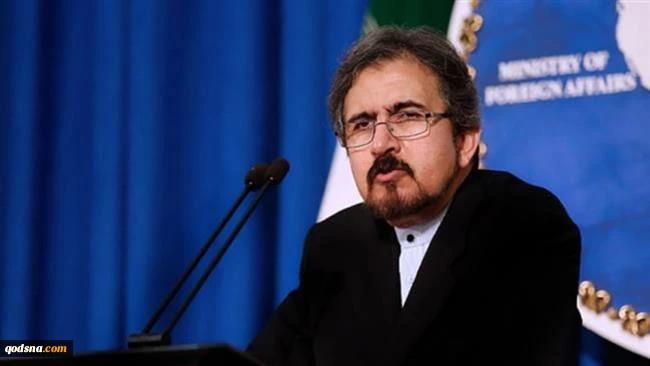 قاسمي ينصح السعوديين:

 اوقفوا الهجمات ضد الشعب اليمني بدلا عن اطلاق الاتهامات الجوفاء
 2