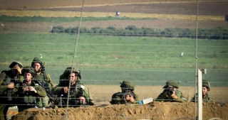 IOF targets Palestinian fishermen, farmers in Gaza