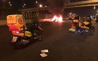 One killed as car explodes on Tel Aviv highway