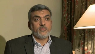 عضو دفتر سیاسی حماس ضمن هشدار درباره اعلام قدس به عنوان پایتخت رژیم صهیونیستی:

اقدام ترامپ آتش خشم برابر اشغالگران را شعله ور می‌کند/ سیلی محکم به حامیان سراب سازش