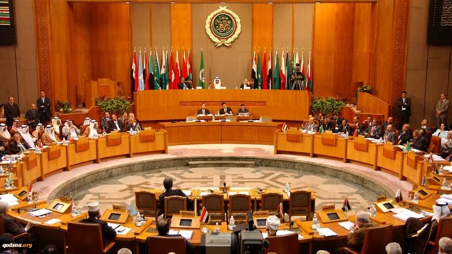 البيان الختامي للاجتماع يدين القرار؛

الجامعة العربية: القرار الامريكي الاخير خرق خطير للقانون الدولي 2
