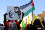 Iranian students stage protest rally against US recognition 15