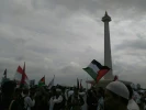 تظاهرات اختصاصی قدسنا از تظاهرات دو میلیون نفری مردم اندونزی علیه آمریکا 5