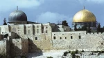 بيان الأمانة العامة الدائمة للمؤتمر الدولي لدعم الانتفاضة الفلسطينية:

هذه الممارسات للكيان العنصري الصهيوني ليس لها تأثيرعلى طبيعة القدس الشريف و الأراضي المحتلة
 2