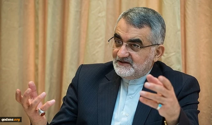 الاحد خلال اللقاء مع الصحفيين علي هامش الجلسة العلنية لمجلس الشوري الاسلامي؛

بروجردي : ترامب لن يجدي نفعا في محاولاته لرسم صورة سلبية عن ايران  
 2