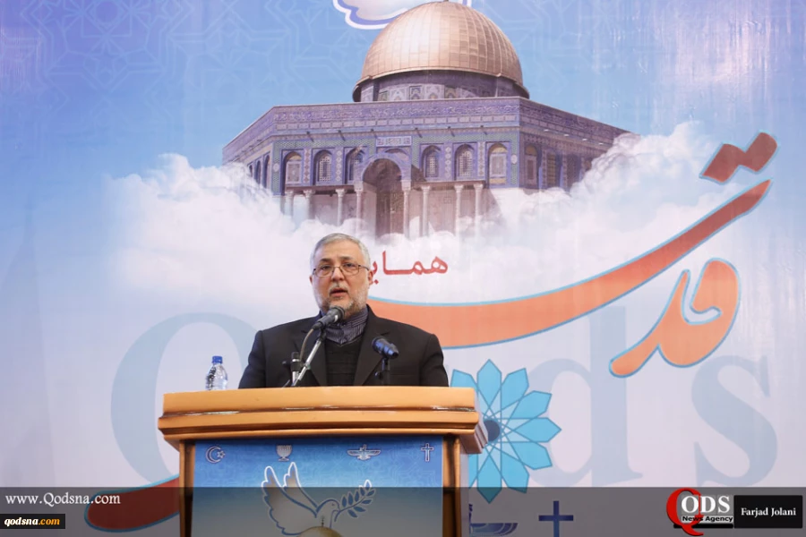 رئيس منظمة الثقافة والعلاقات الاسلامية :

 الشعوب اليوم تنتهك كرامتها من قبل ادعياء السلام
 2