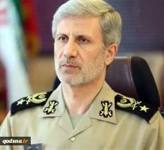 في محادثات هاتفية أجراها اليوم الاحد مع نظيره الافغاني؛

وزير الدفاع الإيراني: اميركا تسعي الي نقل داعش الي افغانستان