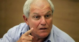 Israel’s labor minister questioned over corruption charges