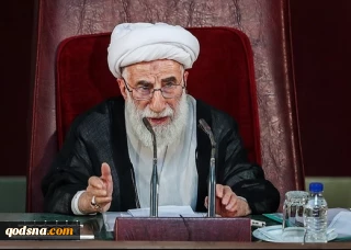 آية الله جنتي خلال الإجتماع التنسيقي لإقامة مراسم الذكري التاسعة والثلاثين لإنتصار الثورة الإسلامية؛

إننا اليوم نواجه أميركا وإسرائيل والسعودية وعلينا إحباط كافة المحاولات المناوئة للإسلام والنظام