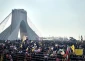 المسيرات في طهران انطلقت عبر 10 مسارات كبرى تنتهي جميعها الى ميدان آزادي (الحرية)؛

انطلاق المسيرات المليونية في كافة أنحاء ايران بذكرى انتصار الثورة الاسلامية