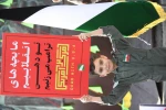 دختران و پسران واقعی میدان انقلاب...
عکاس:  فهیمه محسنی ، مجید مرادی 9