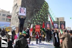 دختران و پسران واقعی میدان انقلاب...
عکاس:  فهیمه محسنی ، مجید مرادی 18