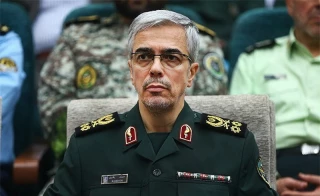 في مؤتمر "علوم ومعارف الدفاع المقدس في التربية والتعليم"؛

اللواء باقري: القوى العظمى تريد فرض ثقافتها وتعاليمها على الأخرين