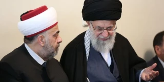 رهبر معظم انقلاب اسلامی در دیدار وزیر اوقاف و جمعی از علمای سوریه:

آن روز که نمازجماعت را در قدس بخوانید ‌به‌زودی خواهد آمد