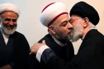 قائد الثورة الإسلامية يستقبل وزير الاوقاف السوري والوفد المرافق له  12