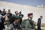 عکس یادگاری نظامیان صهیونیست با ترامپ 2