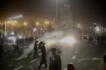 تظاهرات بزرگ یهودیان حریدیم در اعتراض به خدمت اجباری/ جاده تل‌آویو-قدس مسدود شد 7