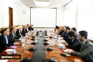 Iranin FM holds talks with Pakistani security adviser