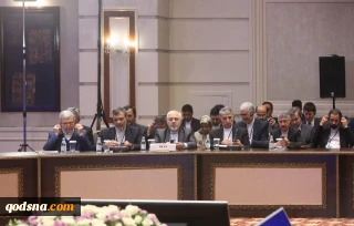 ظریف پس از پایان نشست سه جانبه آستانه؛

مبارزه مشترک با تروریسم تا آزاد شدن کل سوریه باید ادامه یابد