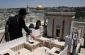 مهمترین تحولات فلسطین در 12 ساعت گذشته؛

تدابیر بی‌سابقه در آستانه عید پسح در مسجدالاقصی/ مبارزی که  همزمان با سرطان و رژیم صهیونیستی جنگید/ آغاز مانور نظامی گردانهای عزالدین قسام/ بمباران جنوب غزه از سوی جنگنده های صهیونیستی