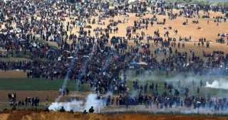 رغم ارتقاء 15 شهيداً

الاحتلال "الإسرائيلي": لن نغير تعليمات إطلاق النار في غزة