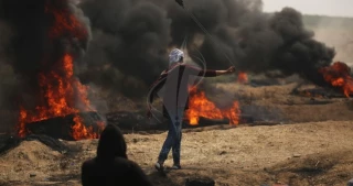 وزارة الصحة الفلسطينية:

10 شهداء بينهم صحفي وإصابة 1345 مواطناً خلال مسيرة العودة على حدود قطاع غزة
