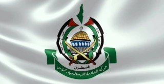 حماس:

حمله به پایگاه‌های مقاومت بیانگر ترس و نگرانی شدید اشغالگران است
