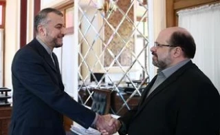 امیرعبداللهیان در دیدار نماینده جنبش حماس در تهران:

مقاومت فلسطین اجازه بقای سفارت آمریکا در بیت المقدس را نخواهد داد